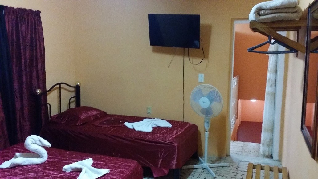 Apartamento Independiente Hostal D Luisa Appartement 1